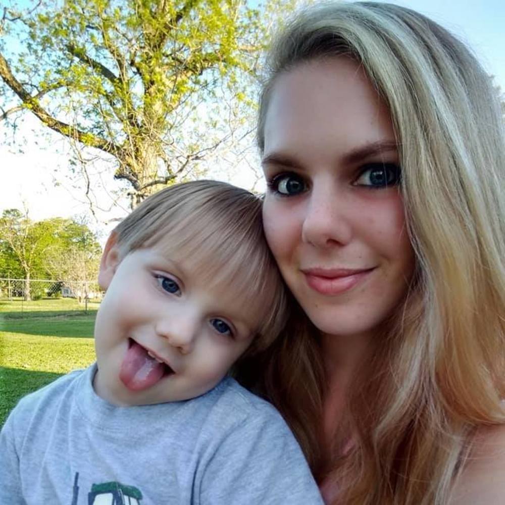 Meet your Posher, Olivia